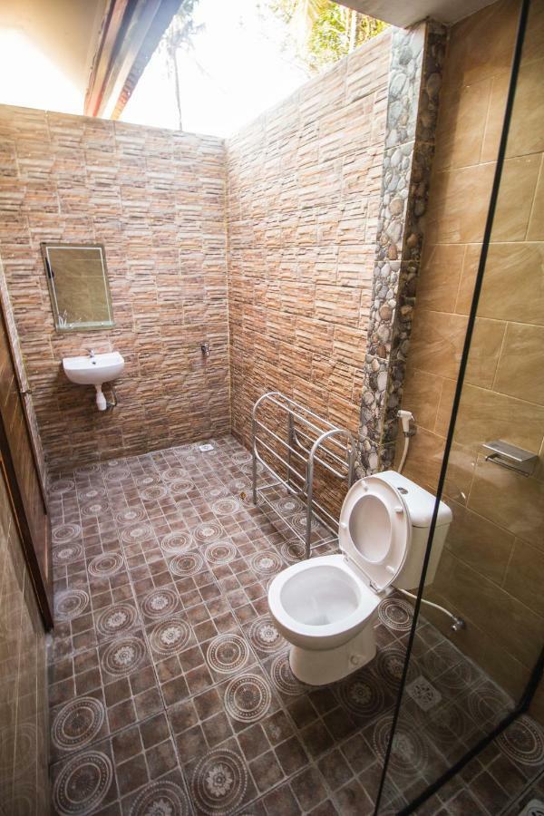 Yasa Homestay Toyapakeh Екстер'єр фото